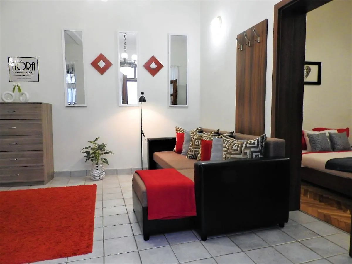 Nora Studio Apartman - Eger Apartment