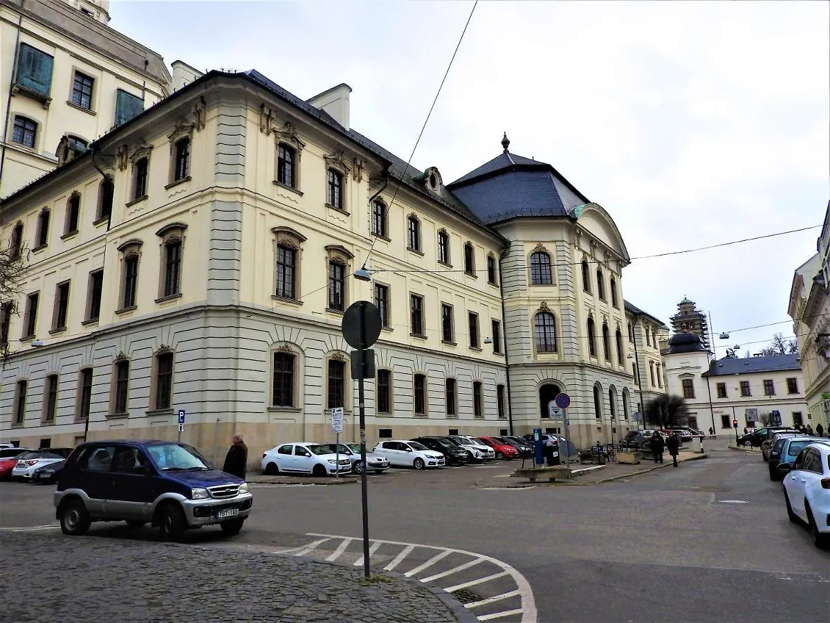 Nora Studio Apartman - Eger Apartment